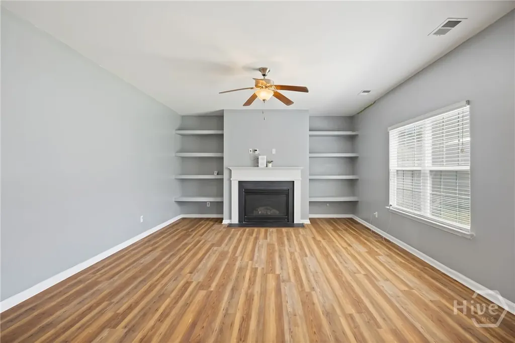 189 Savannah Lane Richmond Hill GA 31324