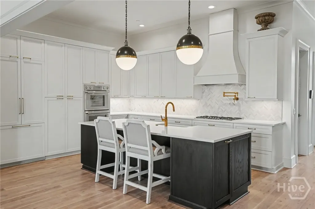 454 Geo Meyer Avenue Savannah GA 31401