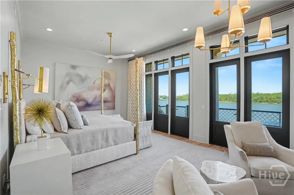454 Geo Meyer Avenue Savannah GA 31401