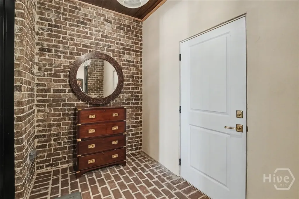 454 Geo Meyer Avenue Savannah GA 31401