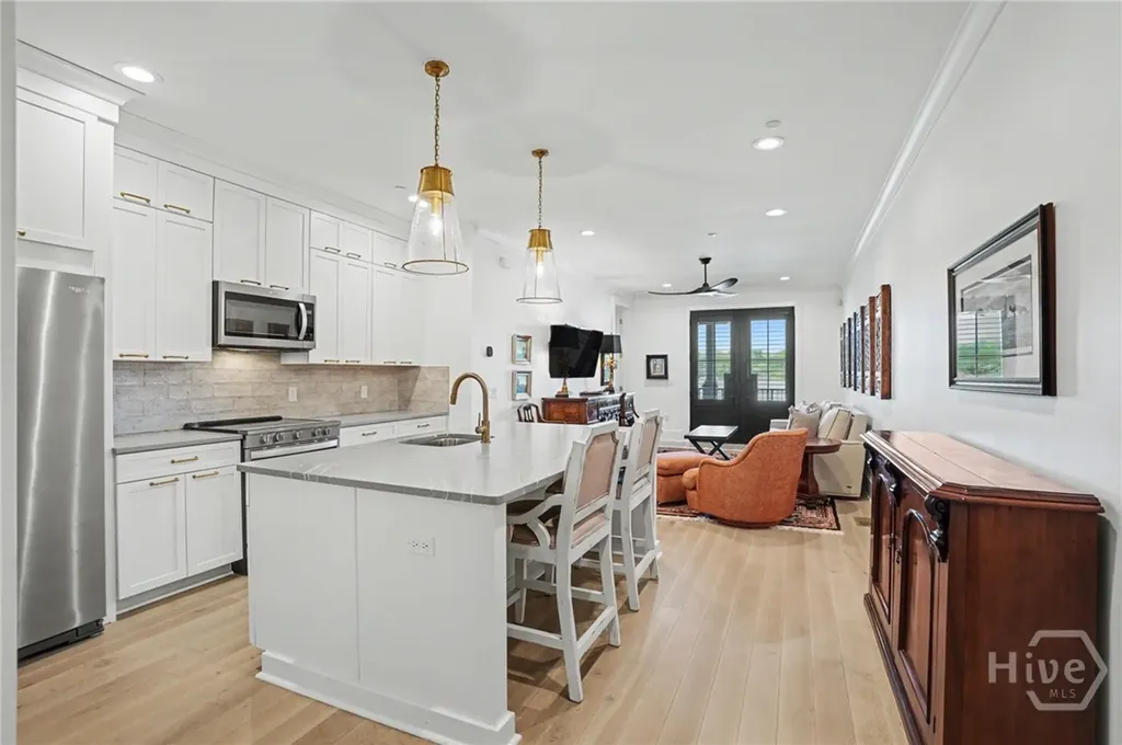 454 Geo Meyer Avenue Savannah GA 31401