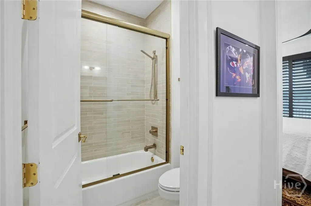 454 Geo Meyer Avenue Savannah GA 31401