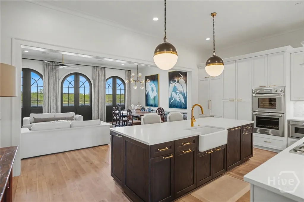 454 Geo Meyer Avenue Savannah GA 31401