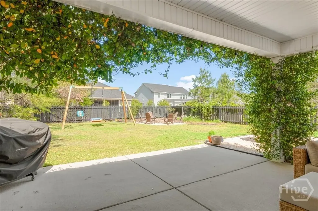 71 Calhoun Lane Richmond Hill GA 31324