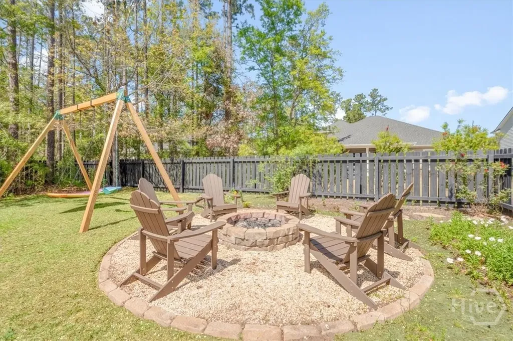 71 Calhoun Lane Richmond Hill GA 31324
