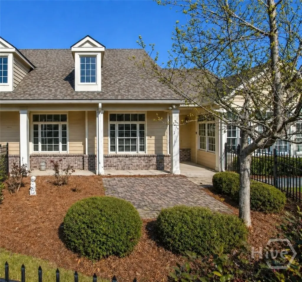 284 Kingfisher Circle Pooler GA 31322