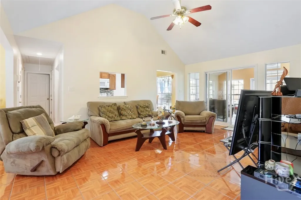 248 Longleaf Circle Pooler GA 31322