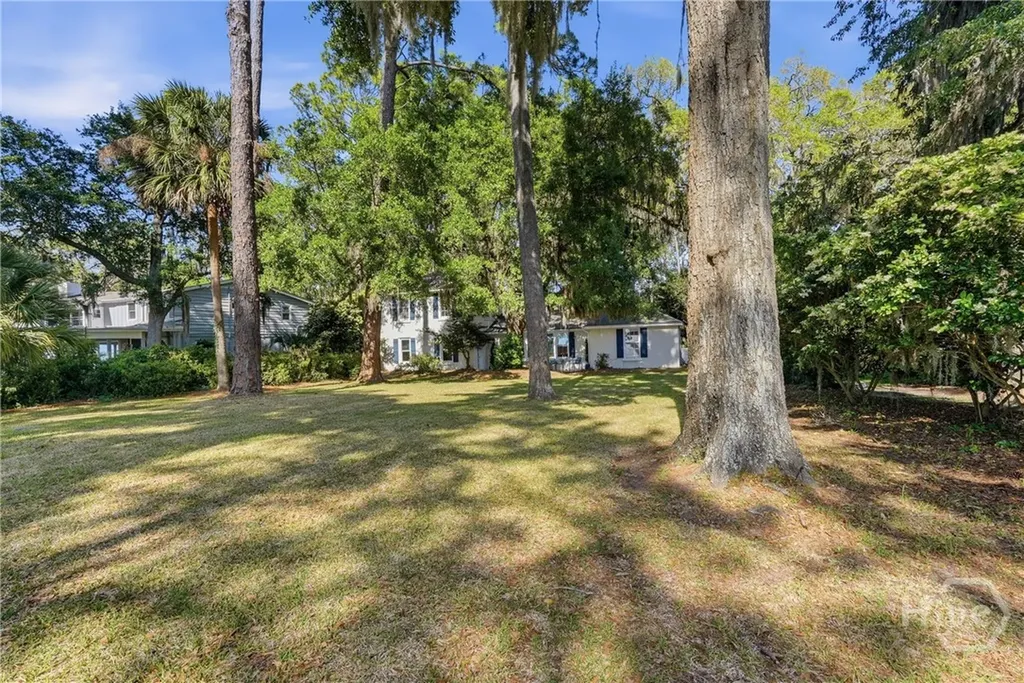 1014 Wilmington Island Road Savannah GA 31410
