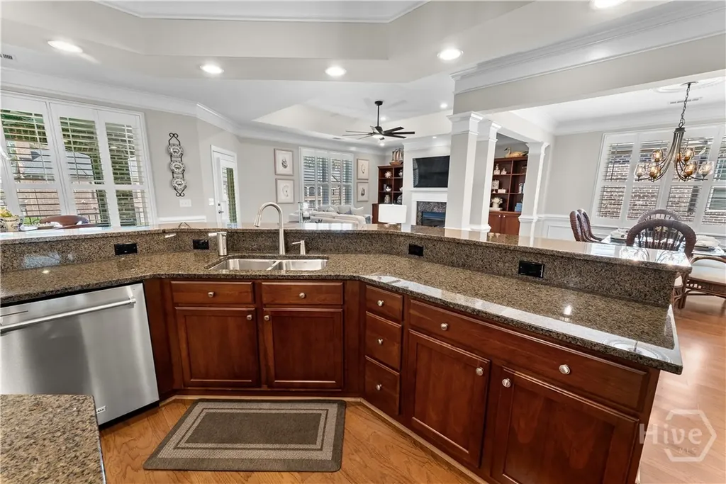 1304 River Oaks Drive Richmond Hill GA 31324