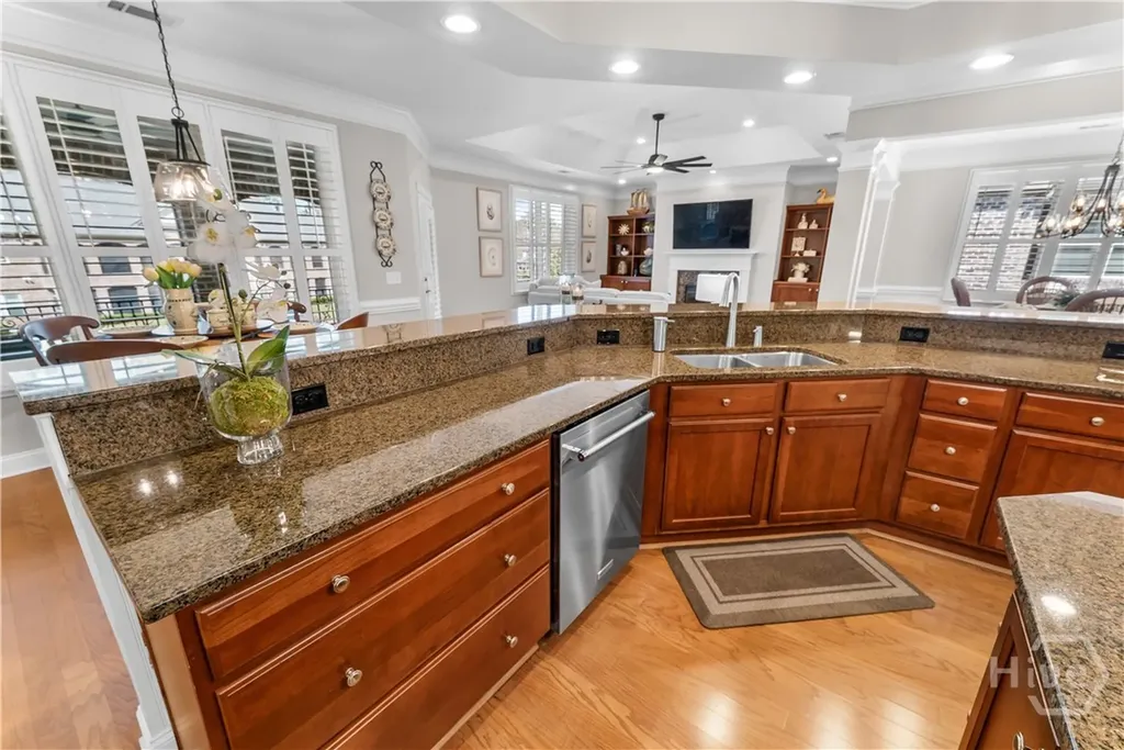 1304 River Oaks Drive Richmond Hill GA 31324