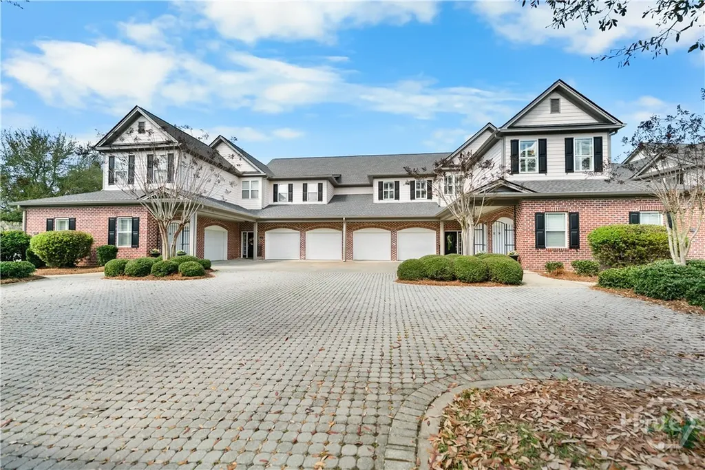 1304 River Oaks Drive Richmond Hill GA 31324