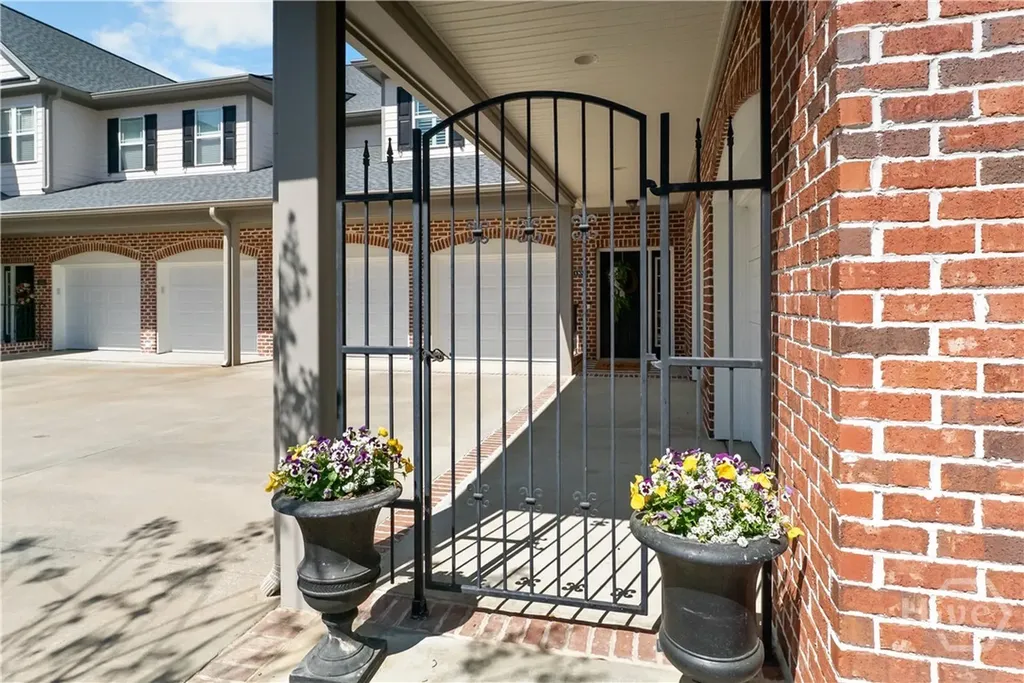 1304 River Oaks Drive Richmond Hill GA 31324