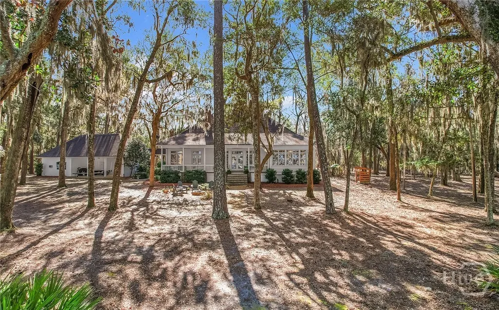 1775 Delegal Road Townsend GA 31331