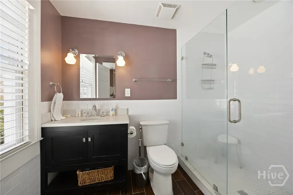 512 Tattnall Street Savannah GA 31401