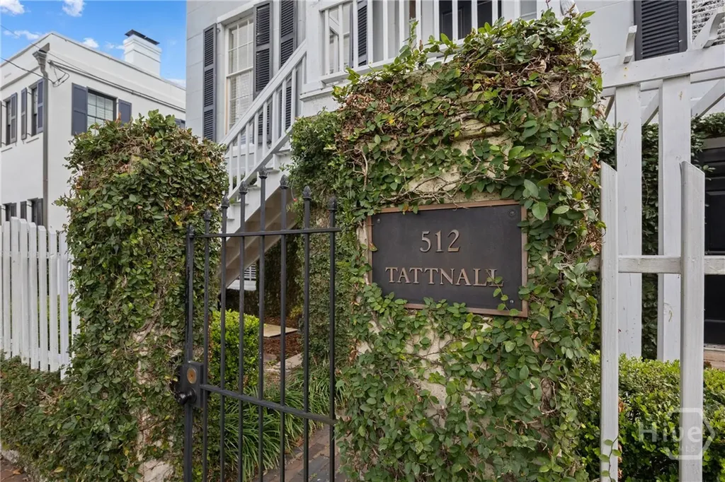 512 Tattnall Street Savannah GA 31401