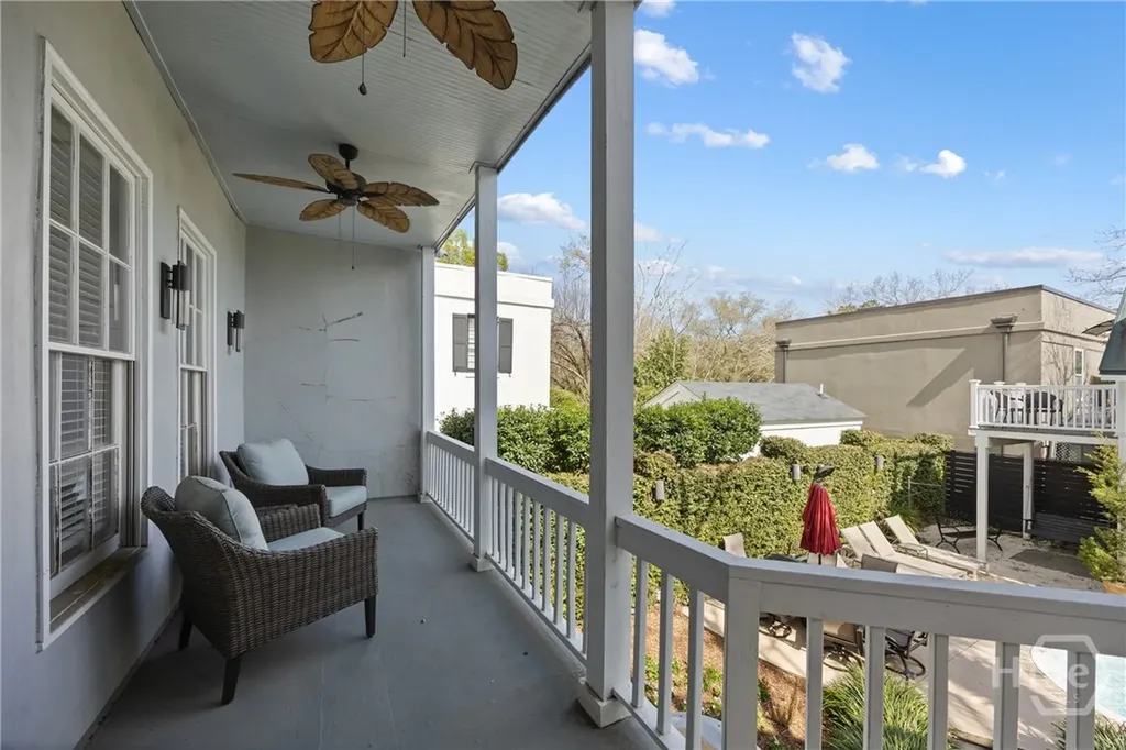 512 Tattnall Street Savannah GA 31401