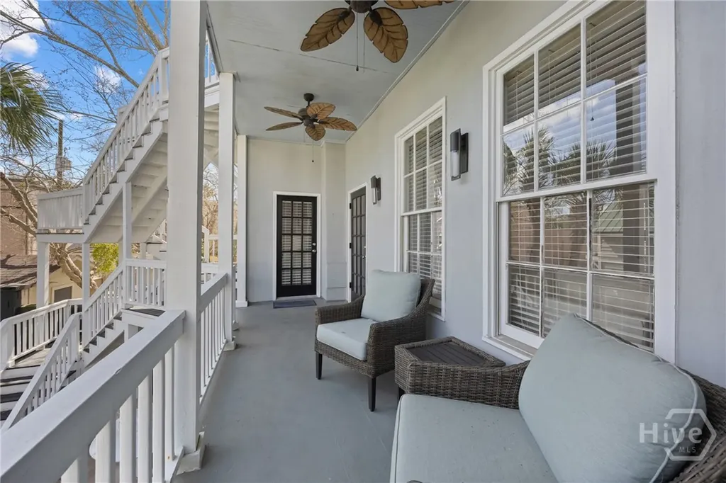 512 Tattnall Street Savannah GA 31401