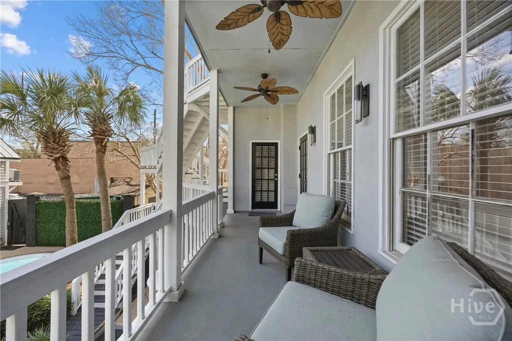 512 Tattnall Street Savannah GA 31401