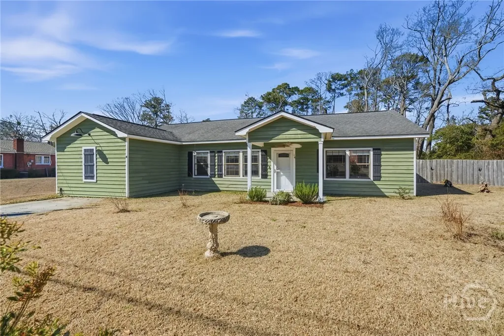 14 Redmond Avenue Savannah GA 31408