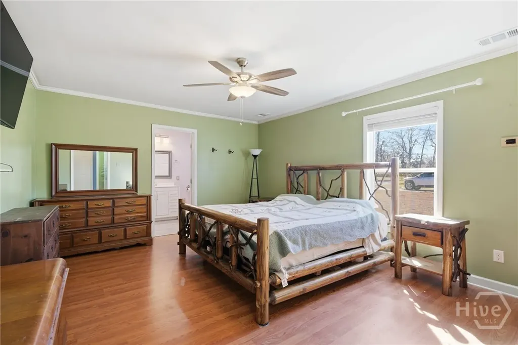 14 Redmond Avenue Savannah GA 31408