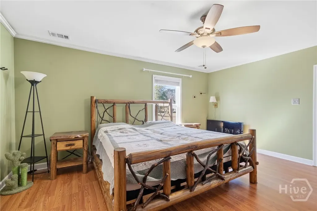 14 Redmond Avenue Savannah GA 31408