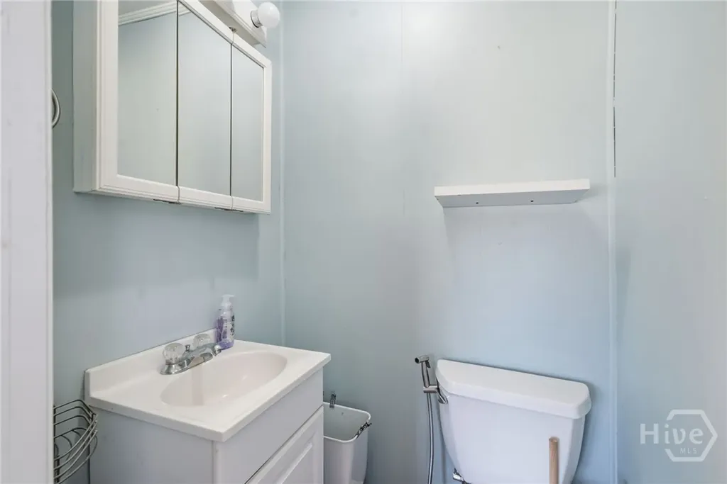 14 Redmond Avenue Savannah GA 31408