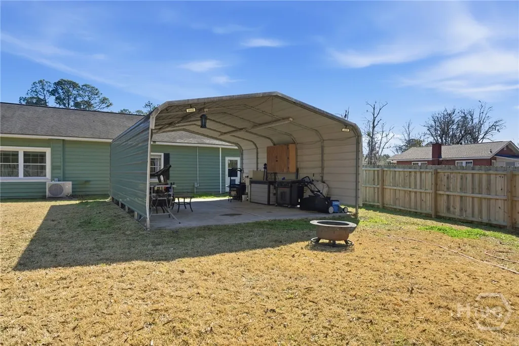14 Redmond Avenue Savannah GA 31408