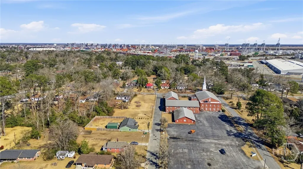 14 Redmond Avenue Savannah GA 31408