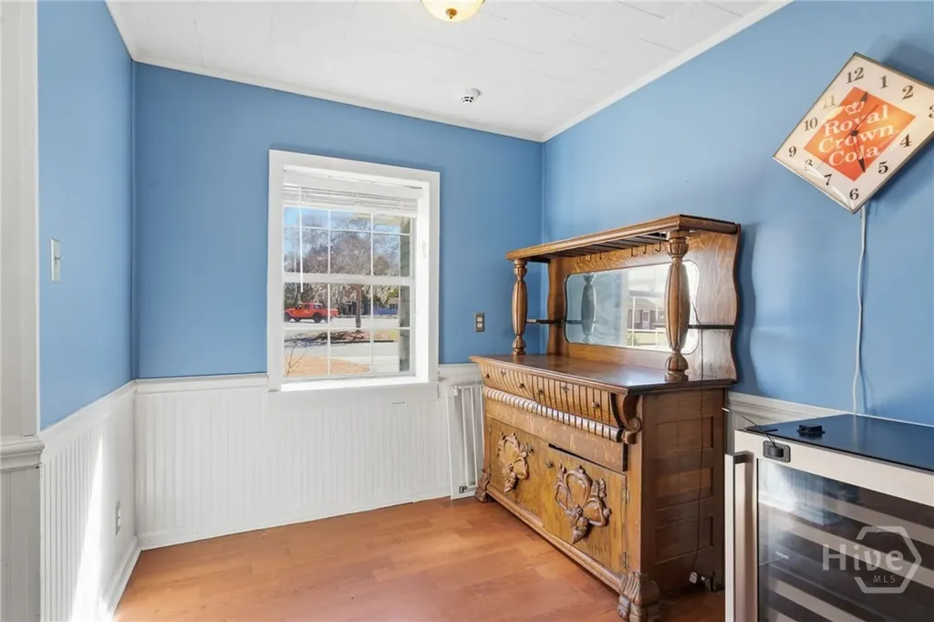 14 Redmond Avenue Savannah GA 31408