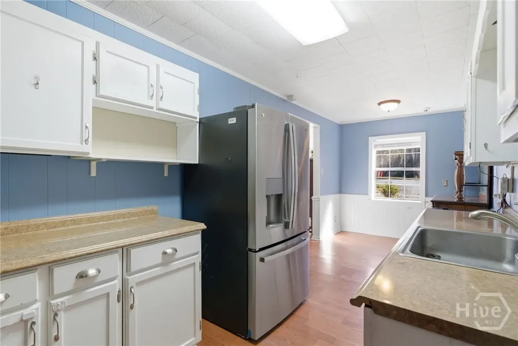 14 Redmond Avenue Savannah GA 31408