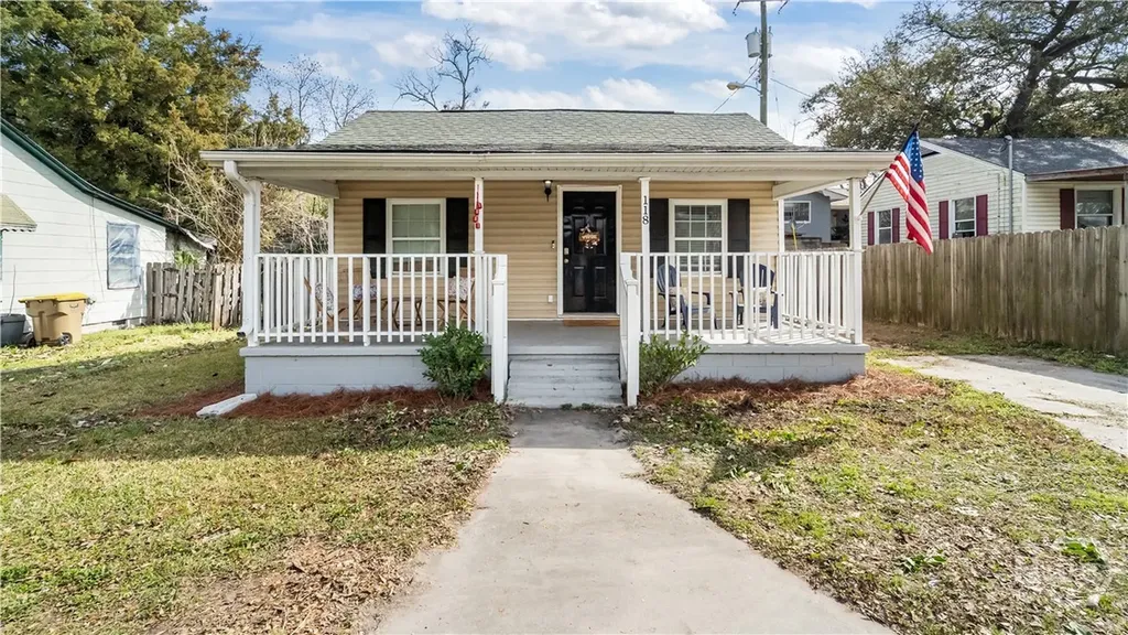 118 S Coastal Highway Port Wentworth GA 31407