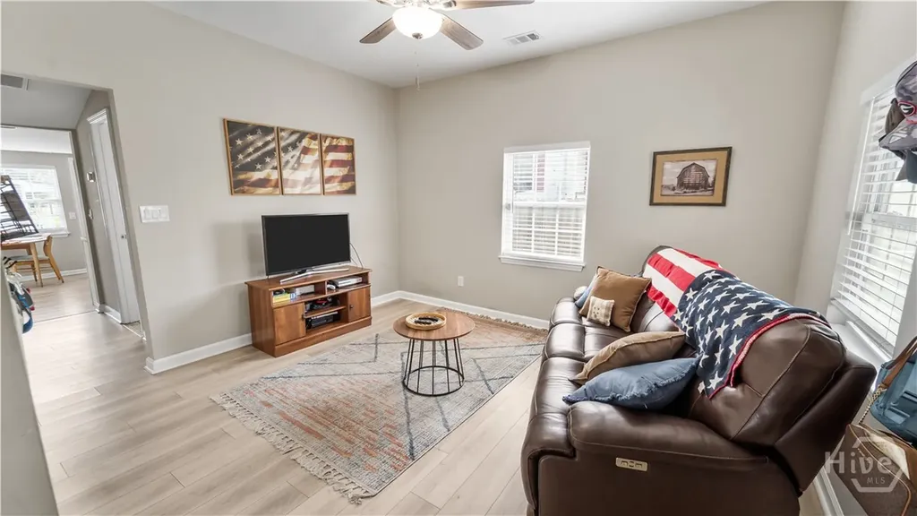118 S Coastal Highway Port Wentworth GA 31407