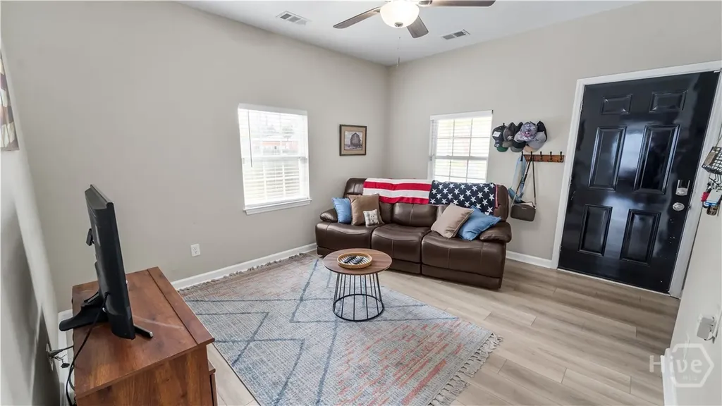 118 S Coastal Highway Port Wentworth GA 31407