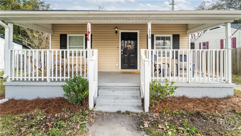 118 S Coastal Highway Port Wentworth GA 31407