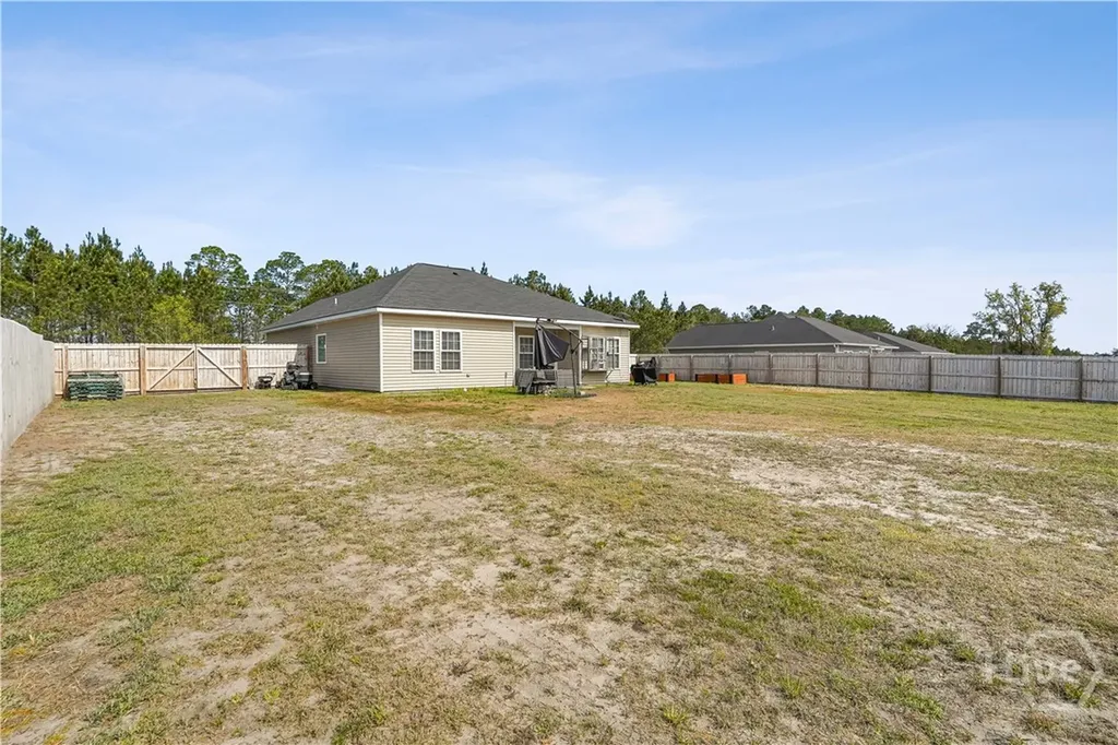 1948 SE Arnold Drive Allenhurst GA 31301