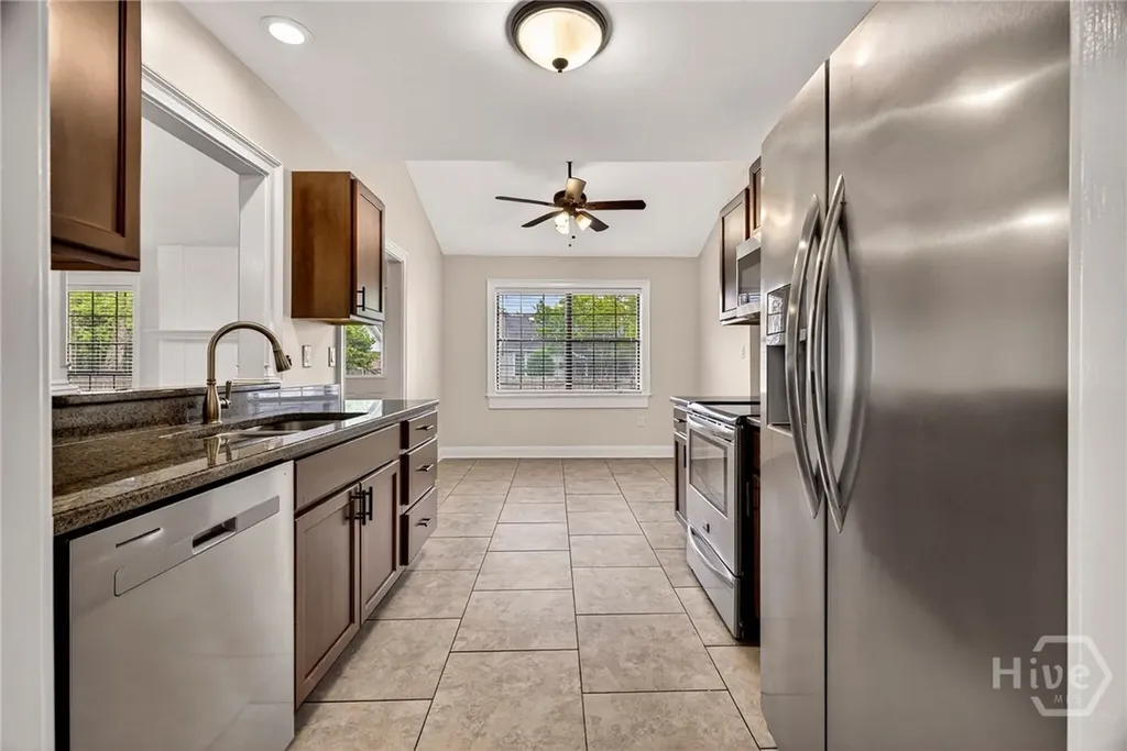 6 Castaway Place Savannah GA 31410
