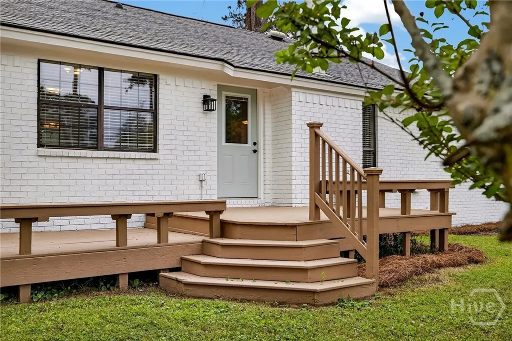 6 Castaway Place Savannah GA 31410