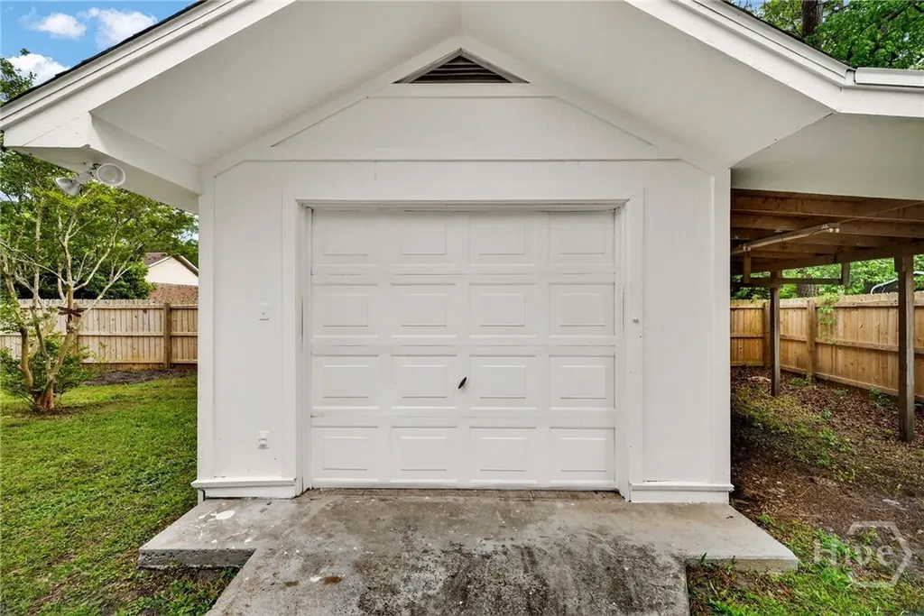6 Castaway Place Savannah GA 31410