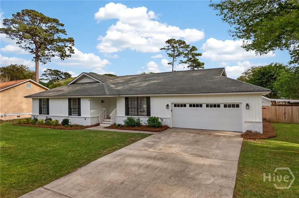 6 Castaway Place Savannah GA 31410