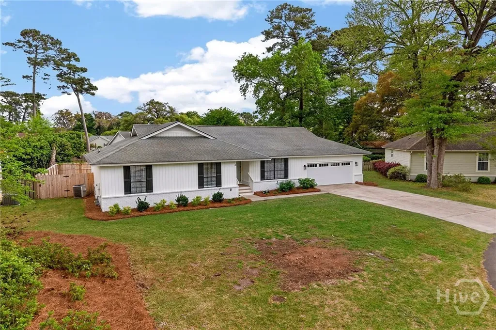 6 Castaway Place Savannah GA 31410