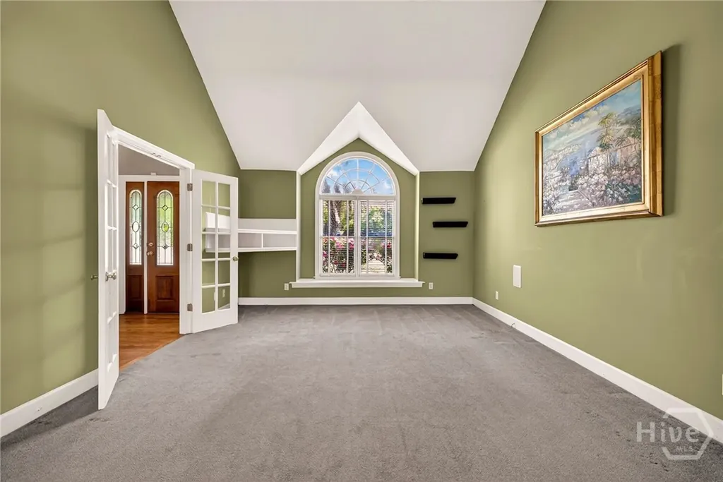 114 Lakeview Court Savannah GA 31406