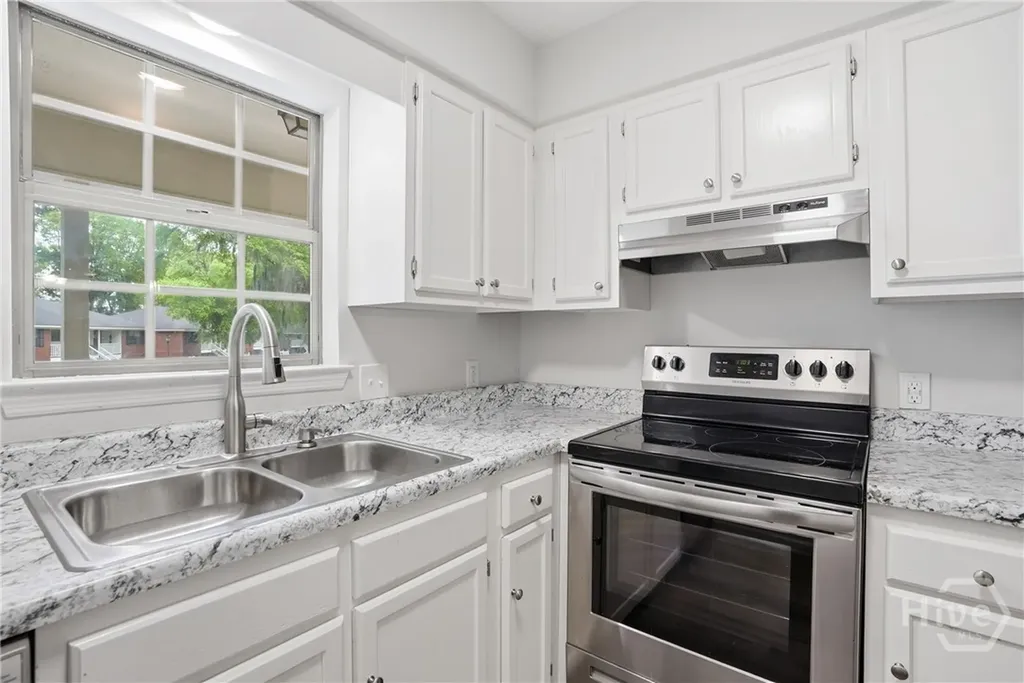 74 Colony Park Drive Savannah GA 31406