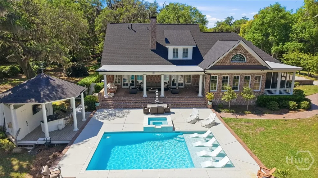 2024 Walthour Road Savannah GA 31410