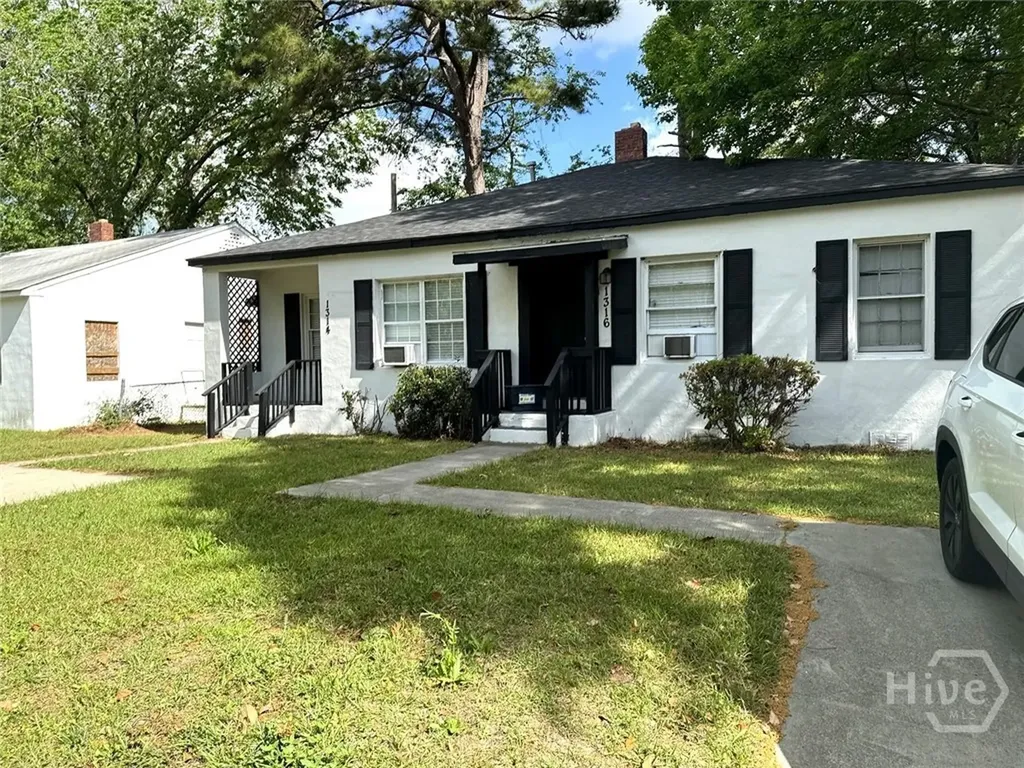 1314 E 54th Street Savannah GA 31404