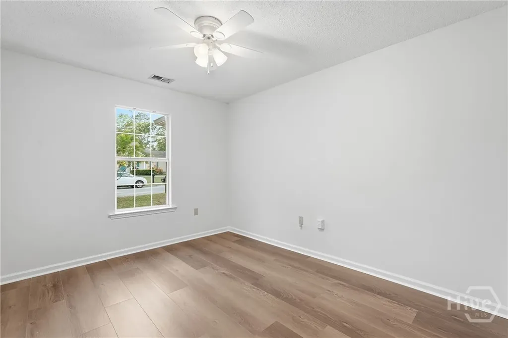 1910 Linnhurst Drive Savannah GA 31404
