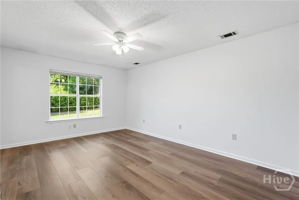 1910 Linnhurst Drive Savannah GA 31404