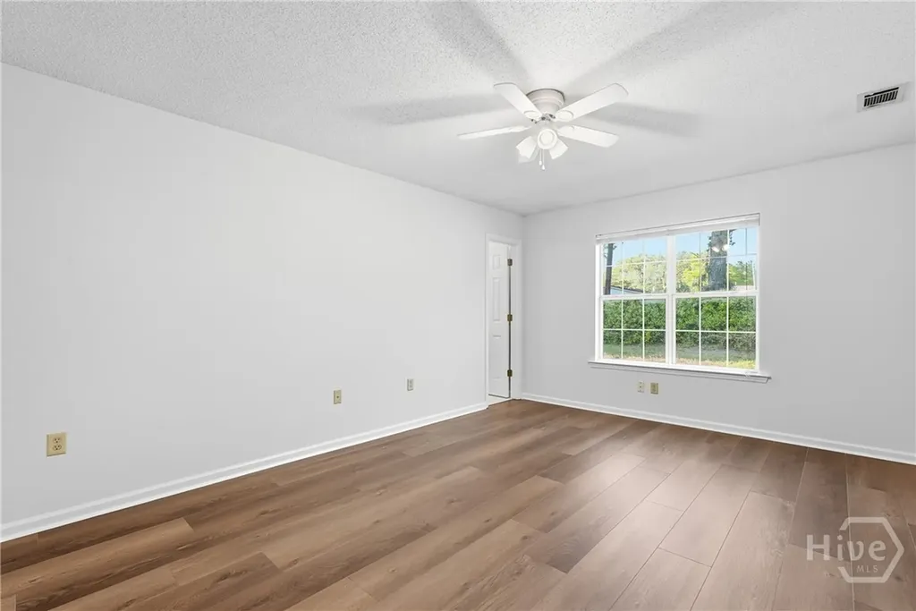 1910 Linnhurst Drive Savannah GA 31404