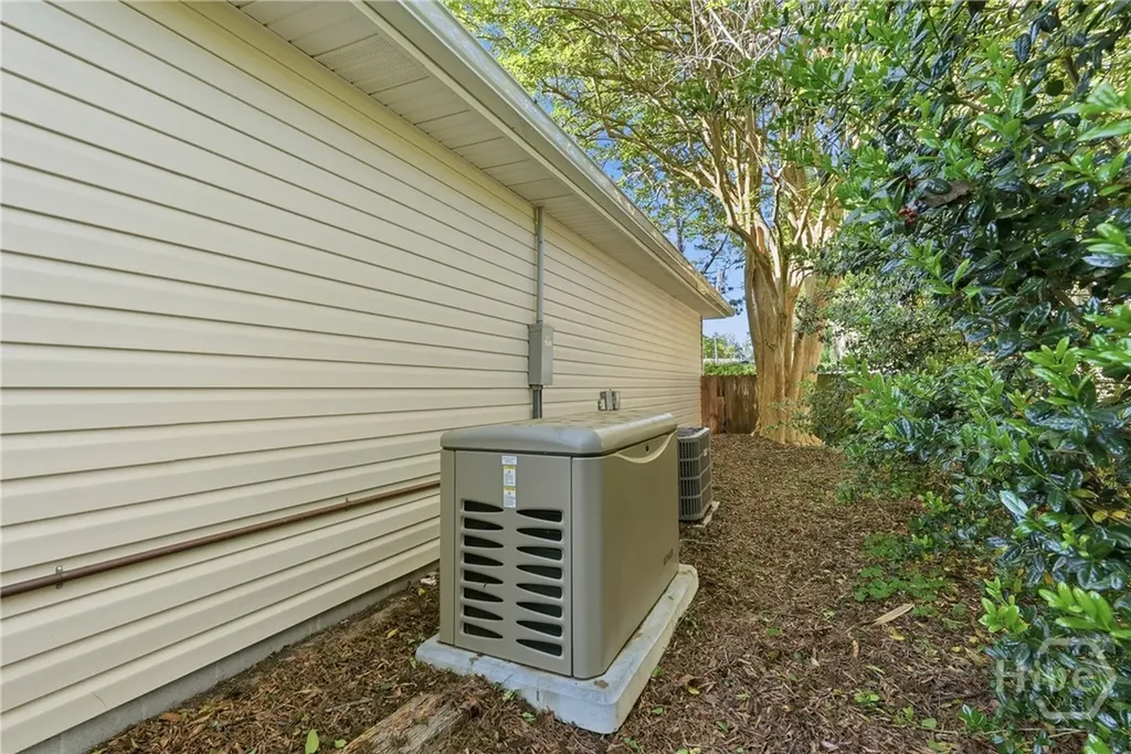 1910 Linnhurst Drive Savannah GA 31404