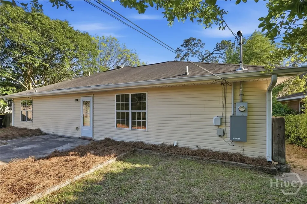 1910 Linnhurst Drive Savannah GA 31404