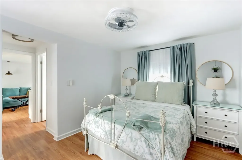 205 W Jones Lane Savannah GA 31401
